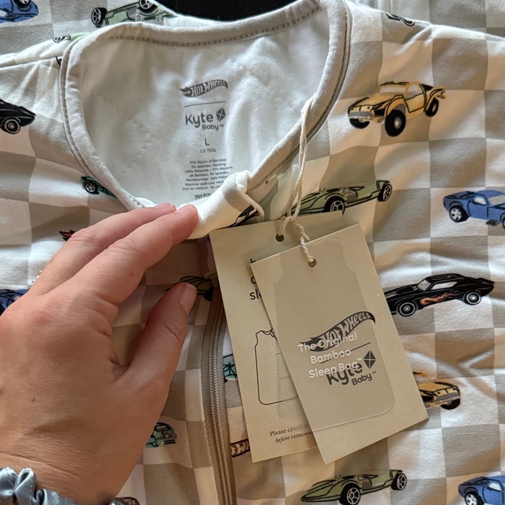 NWT Kyte BABY Sleep Sack x Hotwheels Limited Edition - Picture 2 of 4